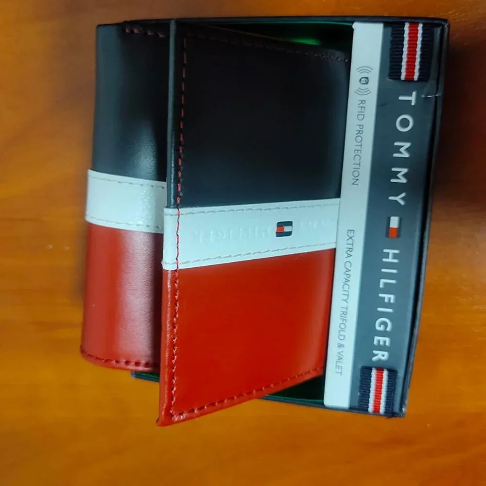 Tommy Hilfiger Men's Genuine Leather Slim Trifold Wallet with ID Window